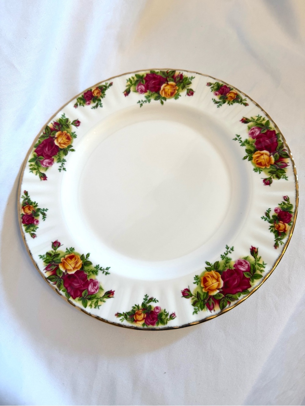 Royal Albert Old Country Roses Dinner Plate